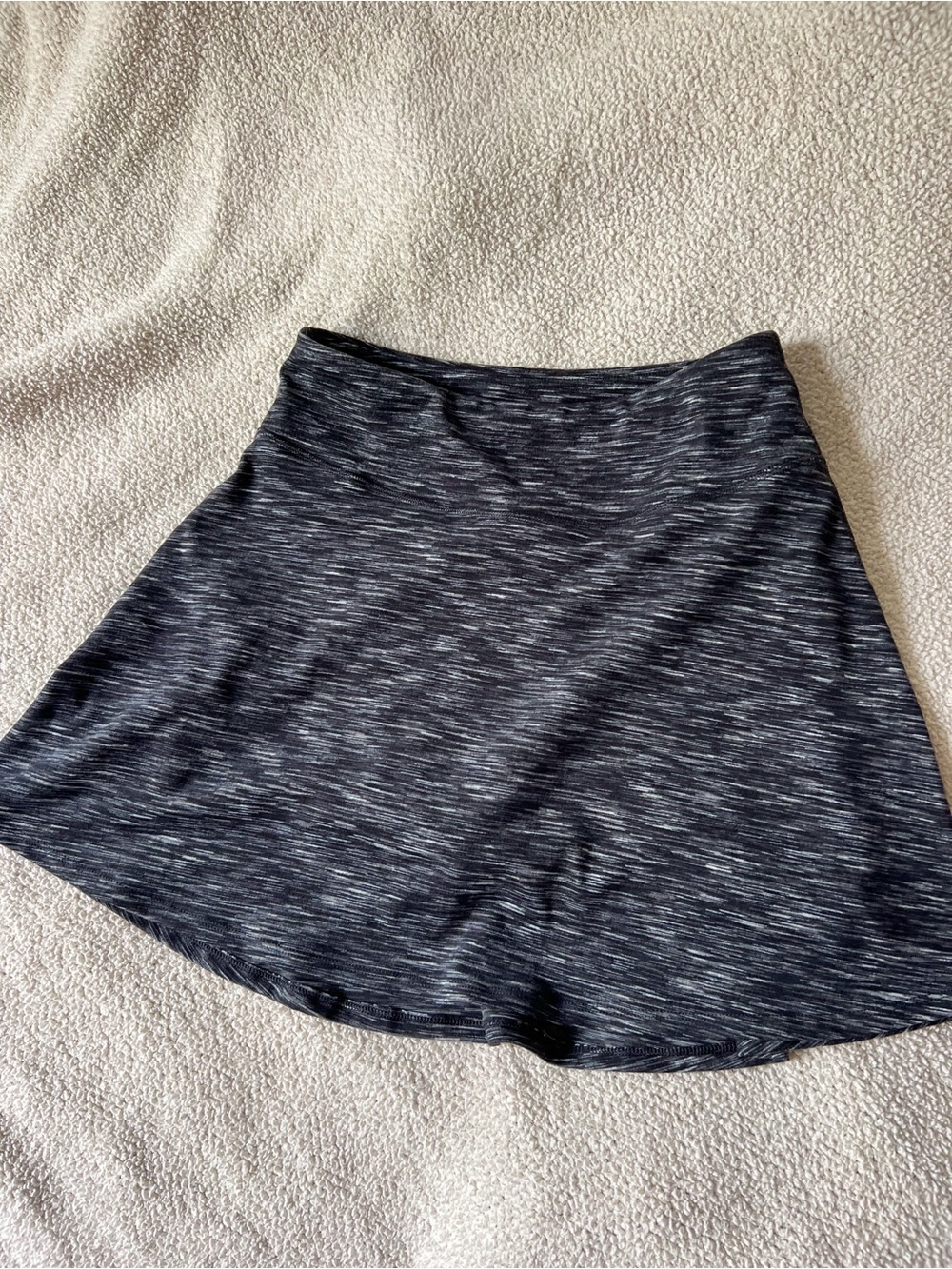 (maurices) black & grey print high-rise active women’s skort size Small